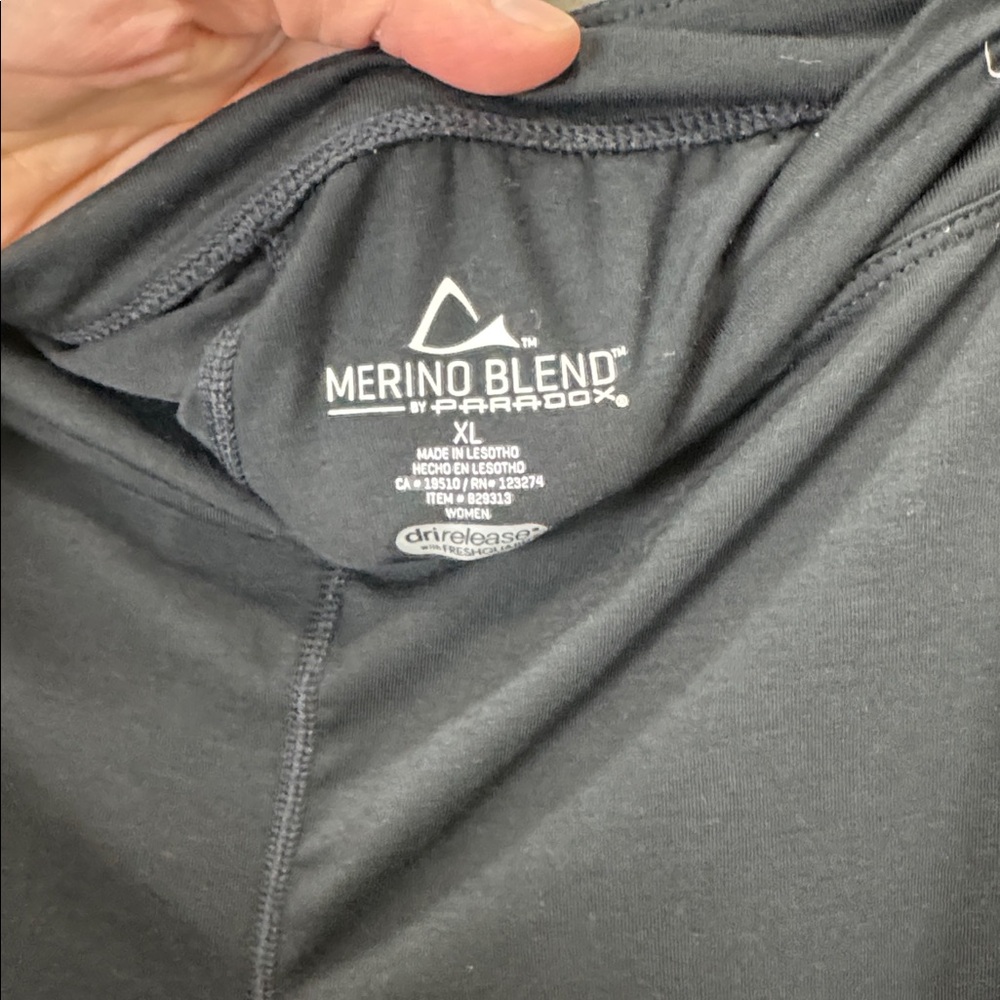 Paradox Merino Blend black Leggings layering hiking outdoor - Picture 2 of 6
